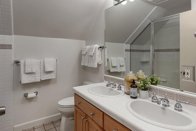 635 Occidental Avenue, San Mateo CA: https://media.crmls.org/mediaz/35c226c8-c994-448f-9d5d-1222e9ecc1e4.jpg