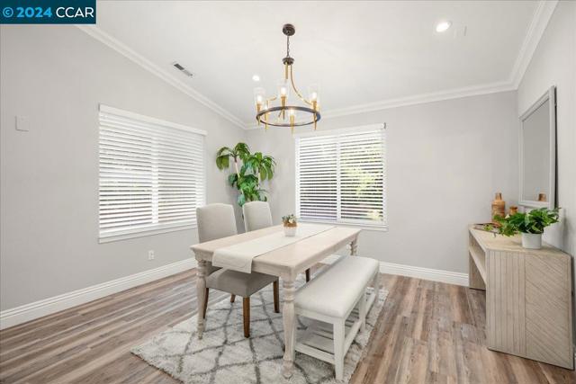 Image 14 of 59 For 4992 Fraga Rd