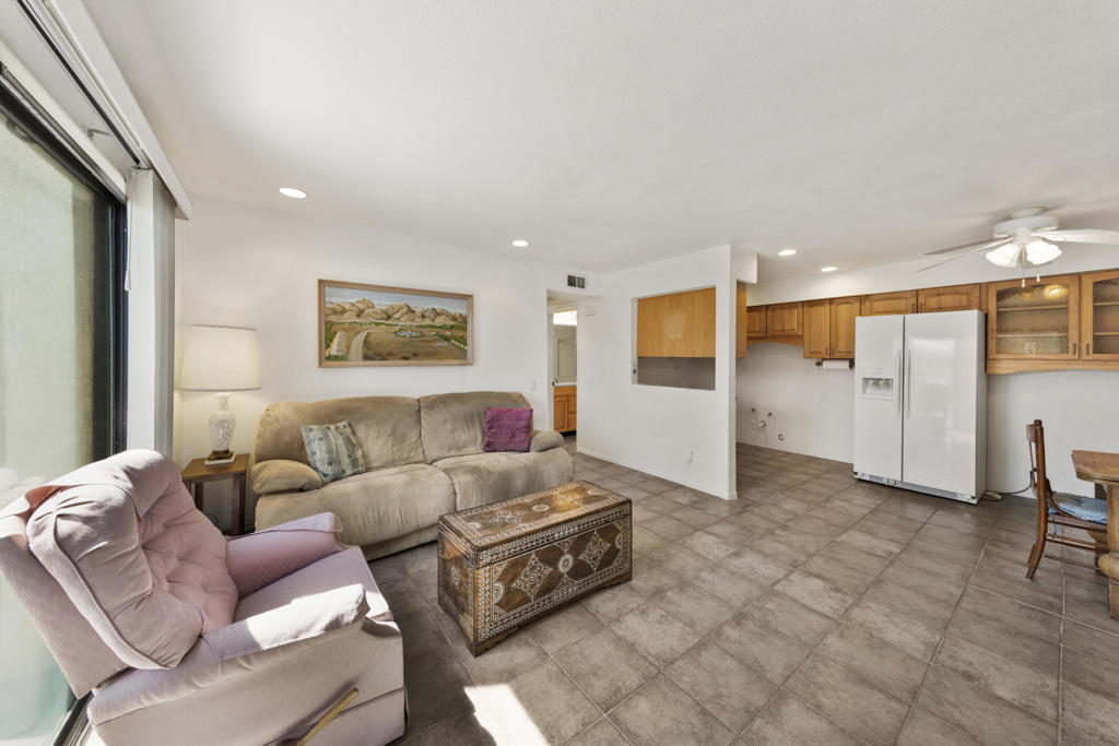 MLS #219135687PS image #4