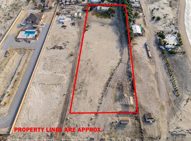 79505 Avenue 38, Indio CA: https://media.crmls.org/mediaz/35c4262b-8f1c-40f1-b81e-7963ea4c5f62.jpg