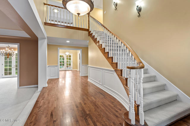 5320 Long Shadow Court, Westlake Village CA: https://media.crmls.org/mediaz/35c4c9df-a376-4e4f-bd83-8547d4e9464b.jpg