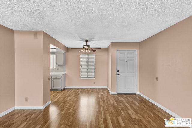 2240 S Palm Canyon Drive #24, Palm Springs, CA 92264