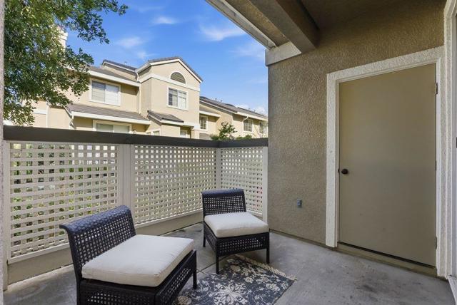 838 Bucks Lake Court, San Jose CA: https://media.crmls.org/mediaz/35c66212-e1d6-4e33-b0fb-69bde1035502.jpg