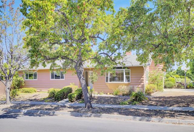 2715 Millbrae Way, San Jose CA: https://media.crmls.org/mediaz/35c75e7b-8648-4f7a-9e19-4b29fc790f3c.jpg
