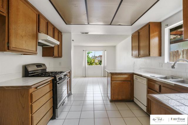 Detail Gallery Image 22 of 39 For 241 Saguaro Pl, Oceanside,  CA 92057 - 3 Beds | 2 Baths