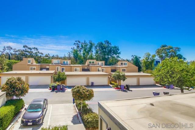 10432 Caminito Banyon, San Diego, California 92131, 3 Bedrooms Bedrooms, ,2 BathroomsBathrooms,Townhouse,For Sale,Caminito Banyon,250020270SD