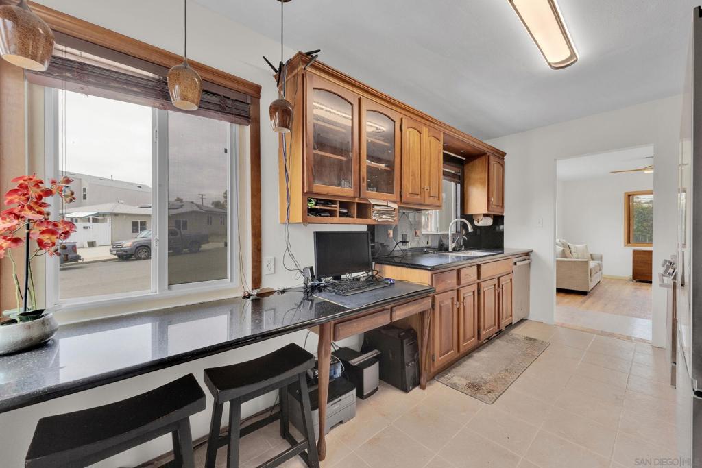 2259 Haniman Dr - photo 9