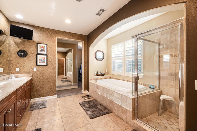 5019 Corral Street, Simi Valley CA: https://media.crmls.org/mediaz/35cb310b-5192-450a-b490-f12ceb81d70c.jpg
