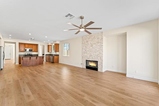 Image 13 of 42 For 80110 Montgomery Drive