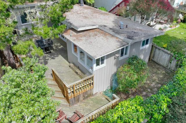 1208 Presidio Boulevard, Pacific Grove CA: https://media.crmls.org/mediaz/35ce68de-c079-4920-bada-33ba60c5c64d.jpg