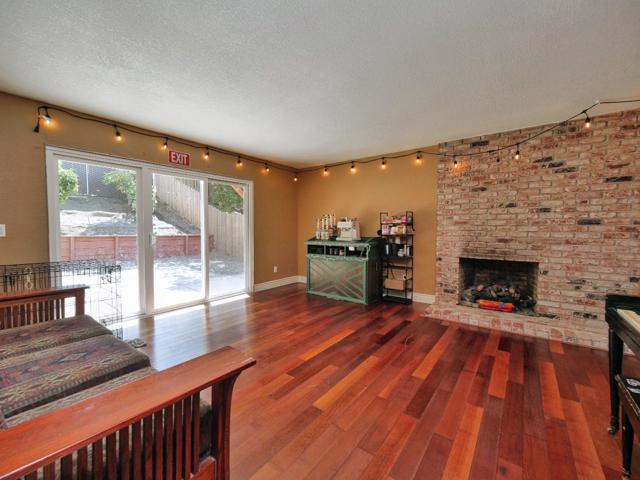 5909 Amend Road, El Sobrante CA: https://media.crmls.org/mediaz/35cf19e8-44d7-43cc-9eee-70dd1da6625c.jpg