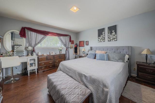 335 Palma Drive, Salinas CA: https://media.crmls.org/mediaz/35d04e81-c015-483e-9b4d-92878743583b.jpg