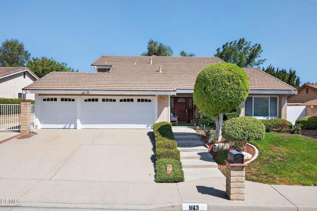 Detail Gallery Image 3 of 18 For 863 Tupelo Wood Ct, Thousand Oaks,  CA 91320 - 4 Beds | 3 Baths