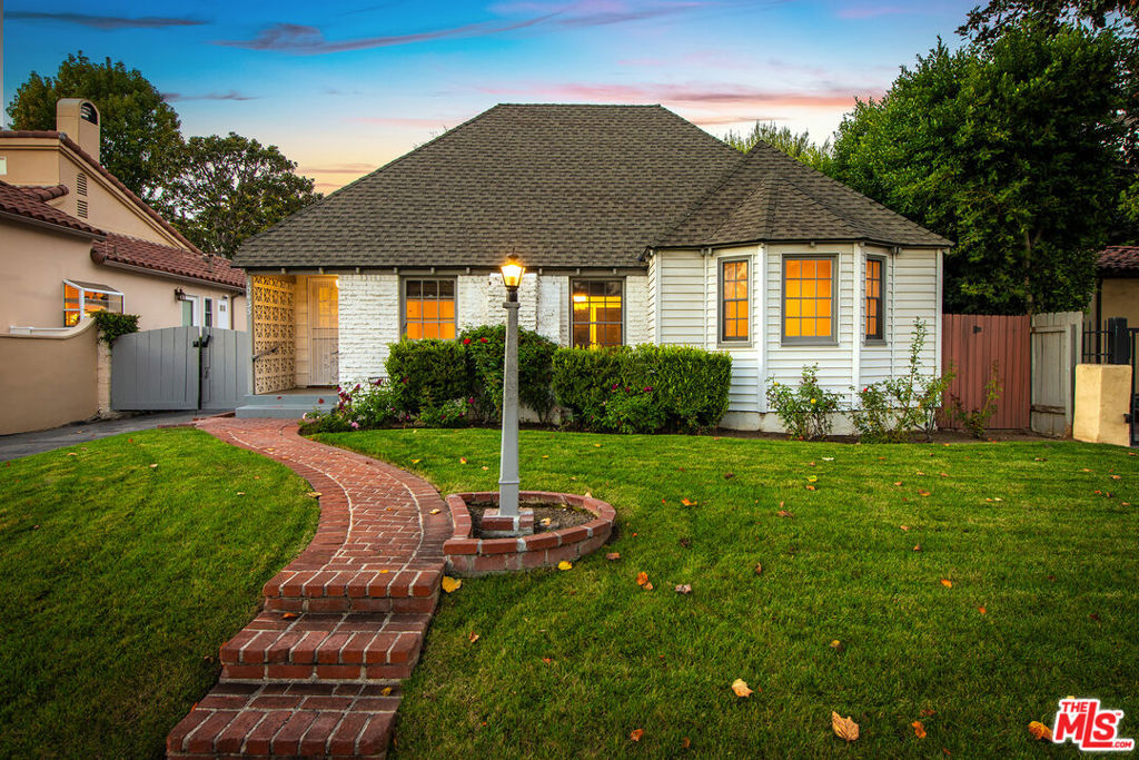 10435 Whipple Street