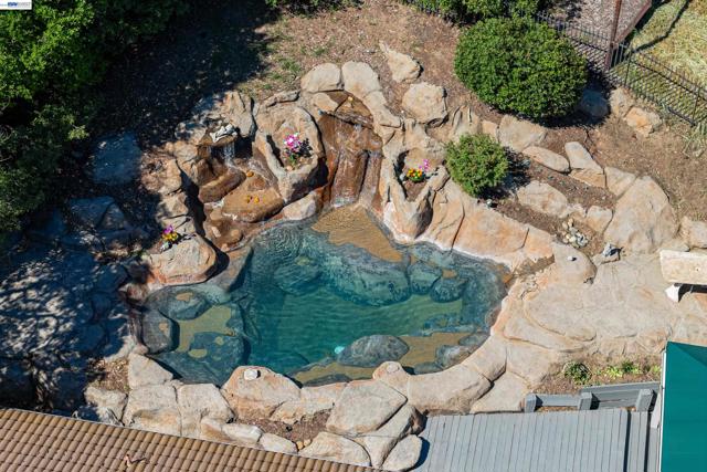 Image 53 of 60 For 536 Golf Club Rd