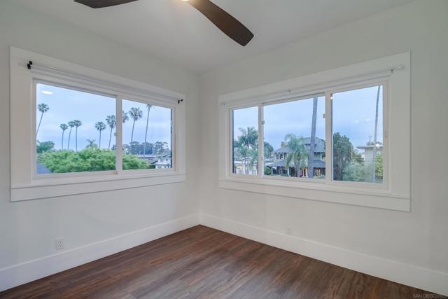 1864 Sunset Blvd, San Diego CA: https://media.crmls.org/mediaz/35d1739a-f978-4b5d-af1e-6900a9e2b512.jpg