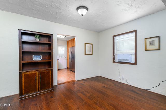 226 El Medio Street, Ventura CA: https://media.crmls.org/mediaz/35d1b063-ccb7-4bda-abc8-a7fedf36f246.jpg