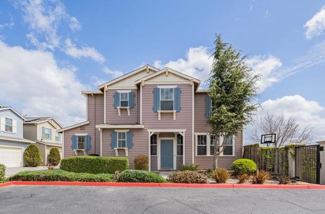 271 Azalea Place, Soledad CA: https://media.crmls.org/mediaz/35d2b696-7c06-4c8b-bcb0-32553711bc61.jpg