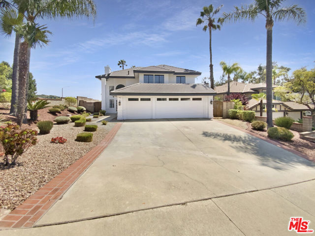 5996 Birdie Drive, La Verne CA: https://media.crmls.org/mediaz/35d50898-27de-473b-bb8a-f91e23d8d58e.jpg