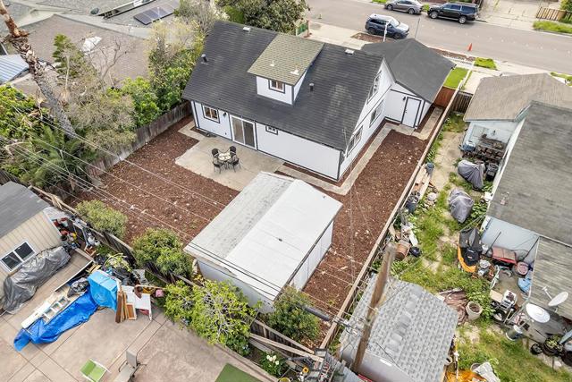 2068 Interbay Drive, San Jose CA: https://media.crmls.org/mediaz/35d51f36-0aef-4748-a693-acab74766027.jpg