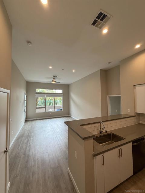 355 N Cleveland Street, Oceanside CA: https://media.crmls.org/mediaz/35d5814d-d2f6-41b0-9bde-bea36fd58996.jpg