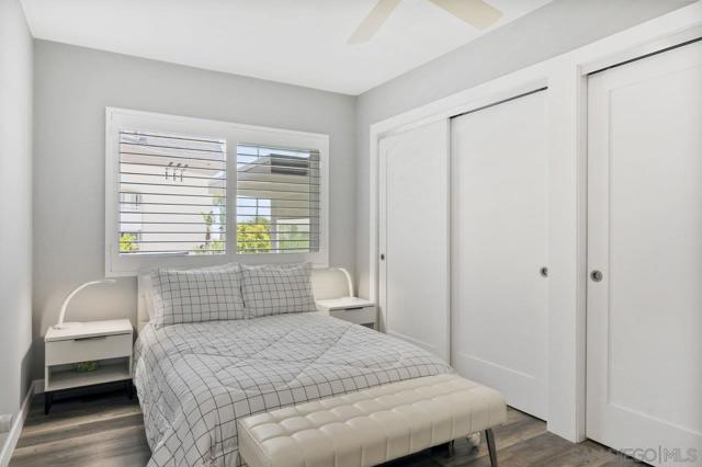 3980 Crown Point Drive, San Diego CA: https://media.crmls.org/mediaz/35d633ce-adb4-4118-a7c0-21a4300f6623.jpg