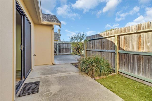 118 Nissen Road, Salinas CA: https://media.crmls.org/mediaz/35d77213-372d-498f-9225-674295cf1099.jpg