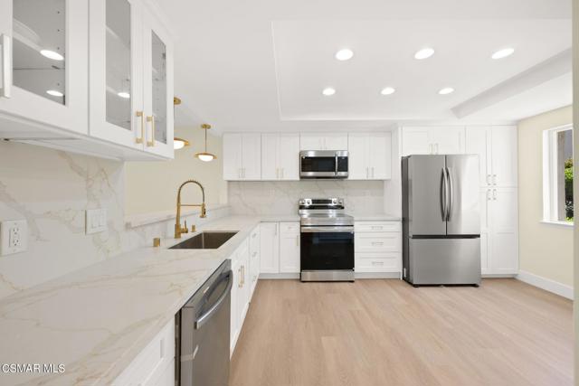 12016 Caminito Campana, San Diego CA: https://media.crmls.org/mediaz/35d7ec67-a577-4268-86c2-8ac9083b03b3.jpg