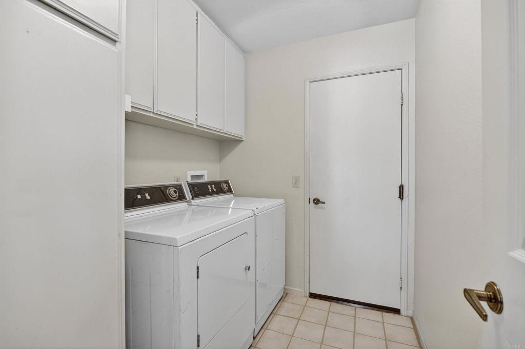 13025 Avenida Marbella - photo 17