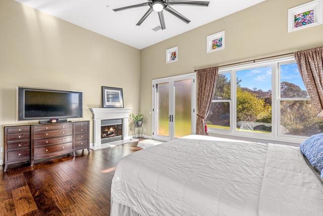 29472 Welk Highland Dr., Escondido CA: https://media.crmls.org/mediaz/35d8b91e-d9c3-4a02-8cb3-4f4e715c54d8.jpg