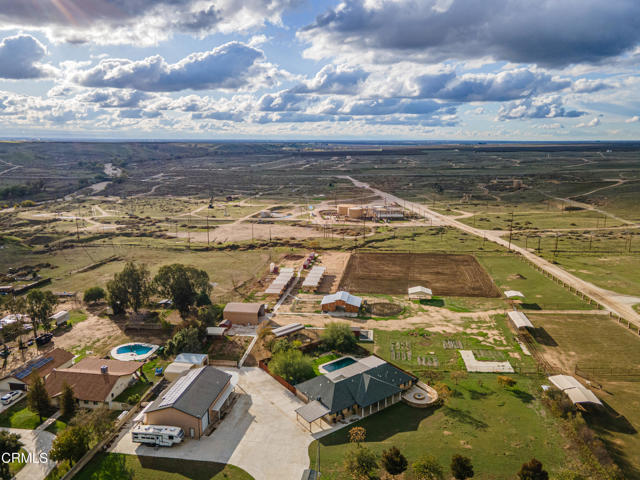 Detail Gallery Image 63 of 75 For 102 Anna Ln, Bakersfield,  CA 93308 - 7 Beds | 5 Baths
