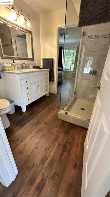 706 Lakeside Ct, Danville CA: https://media.crmls.org/mediaz/35d93a84-1a3b-4157-8200-b528fae7c73d.jpg
