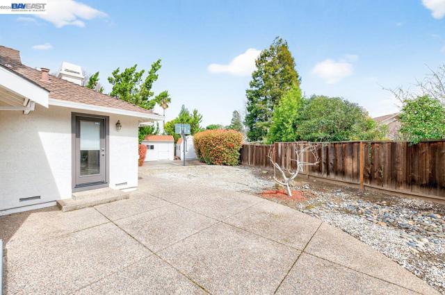 Image 37 of 53 For 2737 Harland Ct