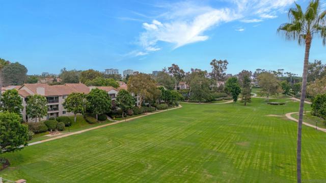 7405 Charmant Dr, San Diego CA: https://media.crmls.org/mediaz/35da0253-cdb4-442f-b924-e113ab2ffe66.jpg