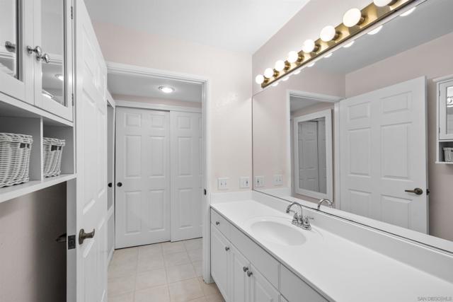 750 State St, San Diego CA: https://media.crmls.org/mediaz/35db6670-3a20-4f55-b6d5-2aff12ffc39d.jpg