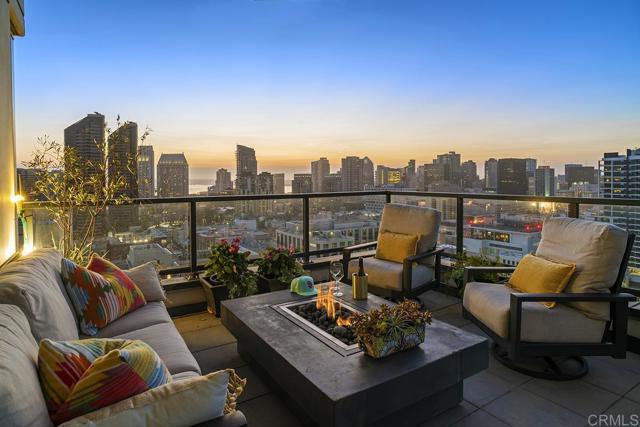 Detail Gallery Image 11 of 44 For 325 Seventh Ave #2104,  San Diego,  CA 92101 - 2 Beds | 2 Baths