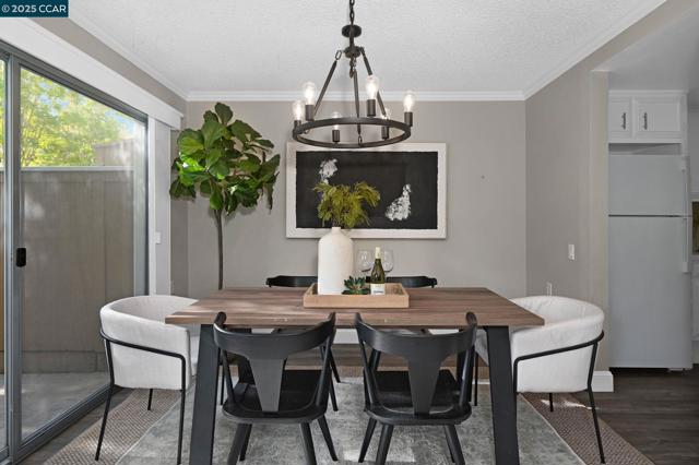 1129 Ptarmigan, Walnut Creek CA: https://media.crmls.org/mediaz/35dd4c21-1230-4e5d-a913-0ff96ce5ba61.jpg