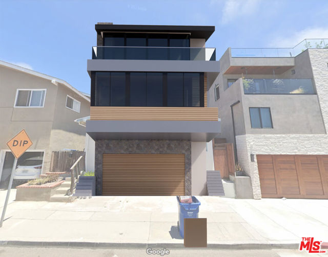 330 Manhattan Avenue, Hermosa Beach, California 90254, 4 Bedrooms Bedrooms, ,4 BathroomsBathrooms,Residential,Sold,Manhattan,23275344