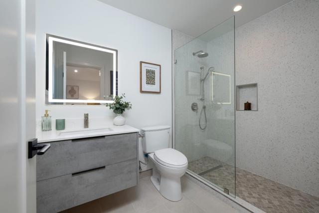 Image 31 of 40 For 2615 Hillside Drive