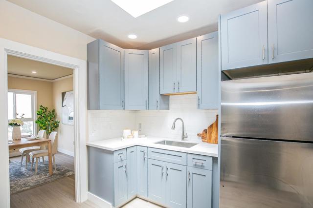224 Shields Street, San Francisco CA: https://media.crmls.org/mediaz/35df5a5b-8e47-4a26-aa7d-b3a9d11f57c0.jpg
