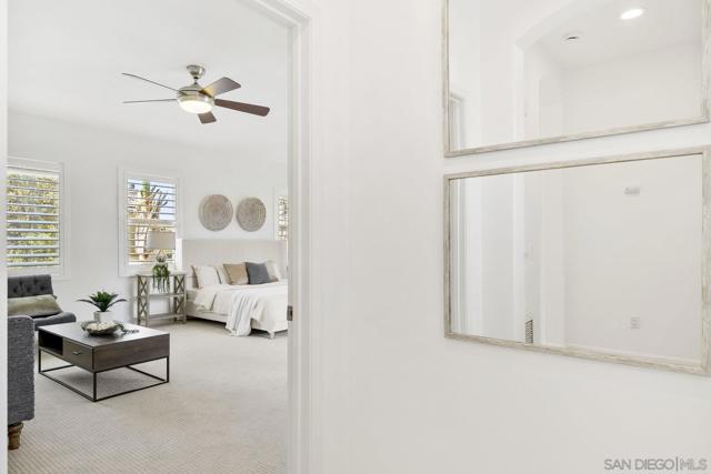 2337 Douglaston Glen, Escondido CA: https://media.crmls.org/mediaz/35e168c0-1ed7-4985-8bb0-615b77ffc2f2.jpg