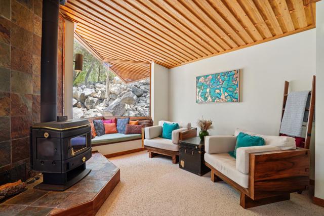 55491 Howland, Idyllwild CA: https://media.crmls.org/mediaz/35e1dbef-816b-4b03-8a0c-bde03037ceb4.jpg