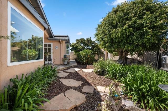Detail Gallery Image 50 of 54 For 970 Arriba Avenida, Imperial Beach,  CA 91932 - 4 Beds | 2 Baths