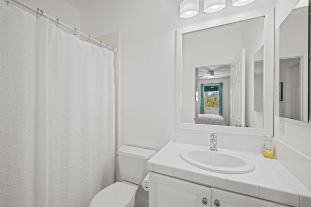 2930 Rancho Cortes, Carlsbad CA: https://media.crmls.org/mediaz/35e2c98c-30af-4900-91f1-3740ce0f7edb.jpg