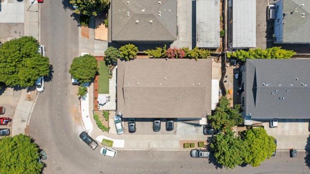 3830 Underwood Drive, San Jose CA: https://media.crmls.org/mediaz/35e2f401-132f-4f51-a4f1-17d5accd9268.jpg