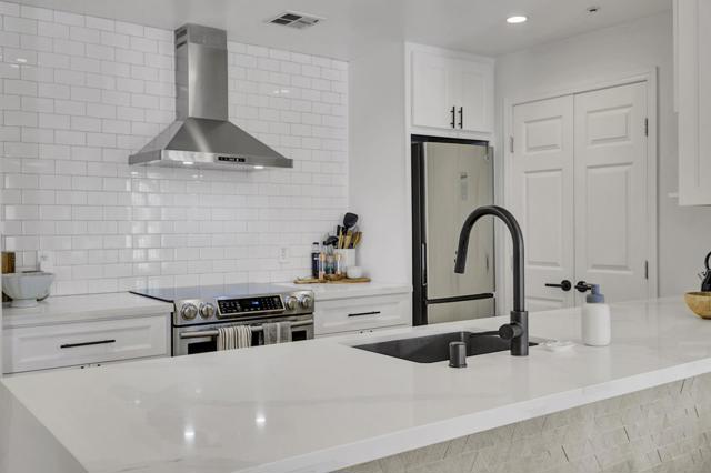 1550 Technology Drive, San Jose CA: https://media.crmls.org/mediaz/35e46872-7cba-4593-8d09-37cda5445767.jpg