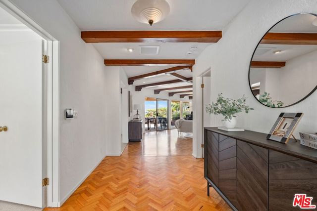 2200 Jeffersonia Way, Los Angeles CA: https://media.crmls.org/mediaz/35e4b13f-93e1-4127-a4bc-ab47a4791f51.jpg