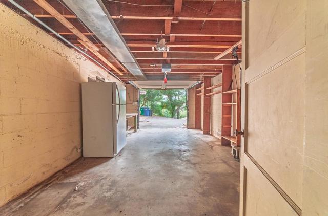 25145 N Carmel Hills Drive, Carmel CA: https://media.crmls.org/mediaz/35e519bc-b209-4f3b-93b1-ea5ddee8ec62.jpg