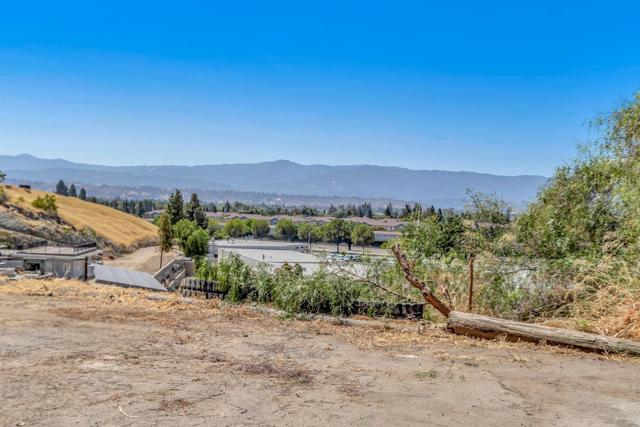 Image 42 of 47 For 132 San Ramon Drive