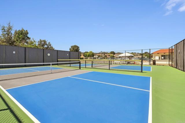 12434 Meandro Rd, San Diego CA: https://media.crmls.org/mediaz/35e5d3c6-ee17-456d-94cb-4347dbe17190.jpg